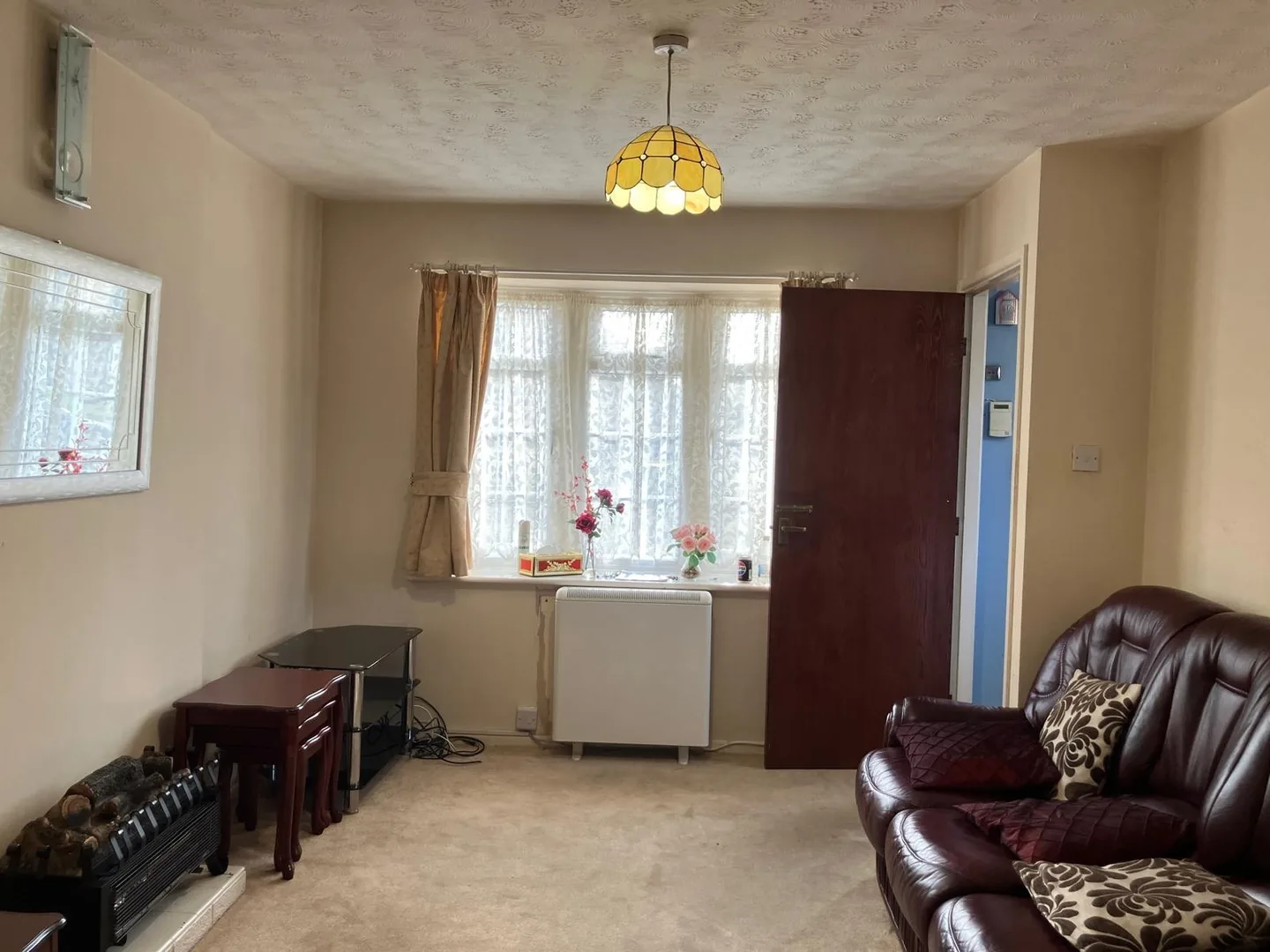 2 Bedroom Semi-Detached, 28 Pimpernal Drive — photo 3