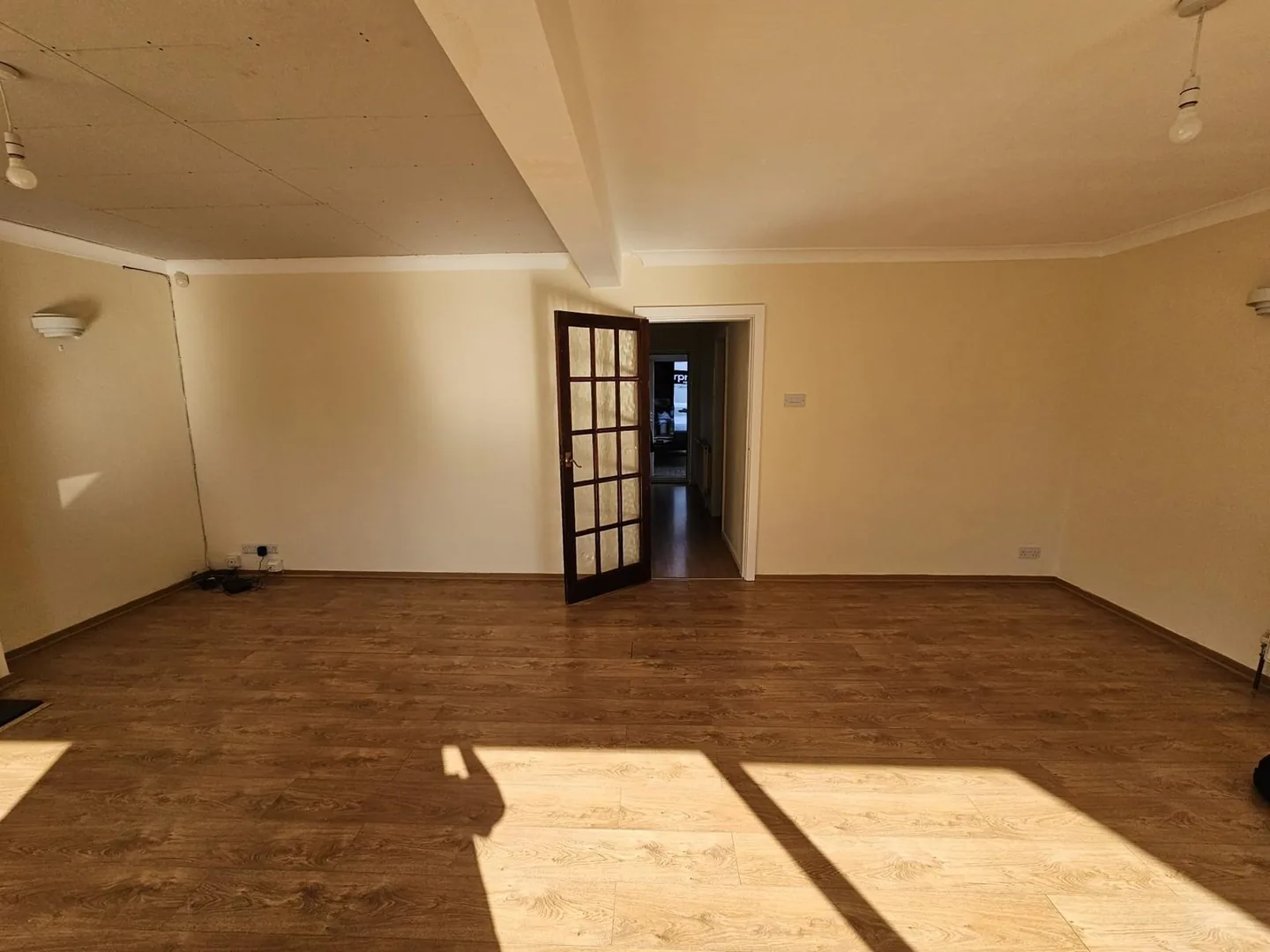 3 Bedroom Detached, 23 Launceston Close — photo 4