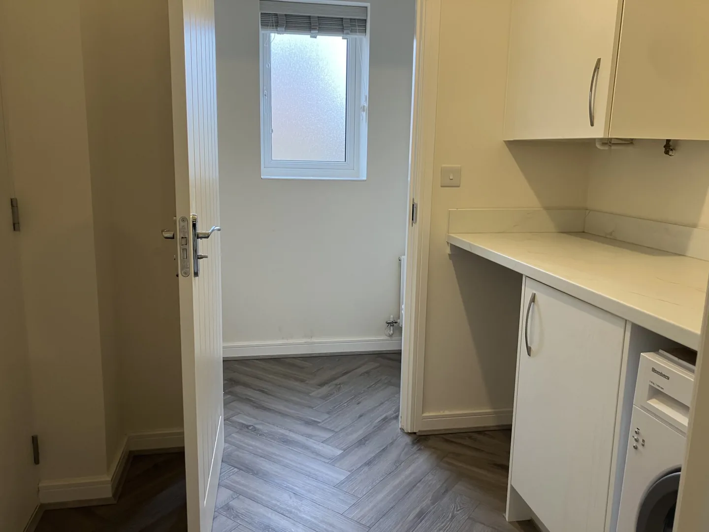 3 Bedroom Town House, 20 Turnstone Way — photo 5