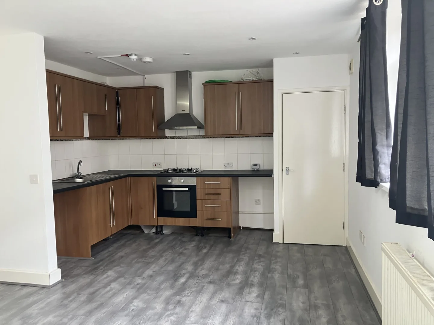 2 Bedroom Flat, Lower Vauxhall Street — photo 7