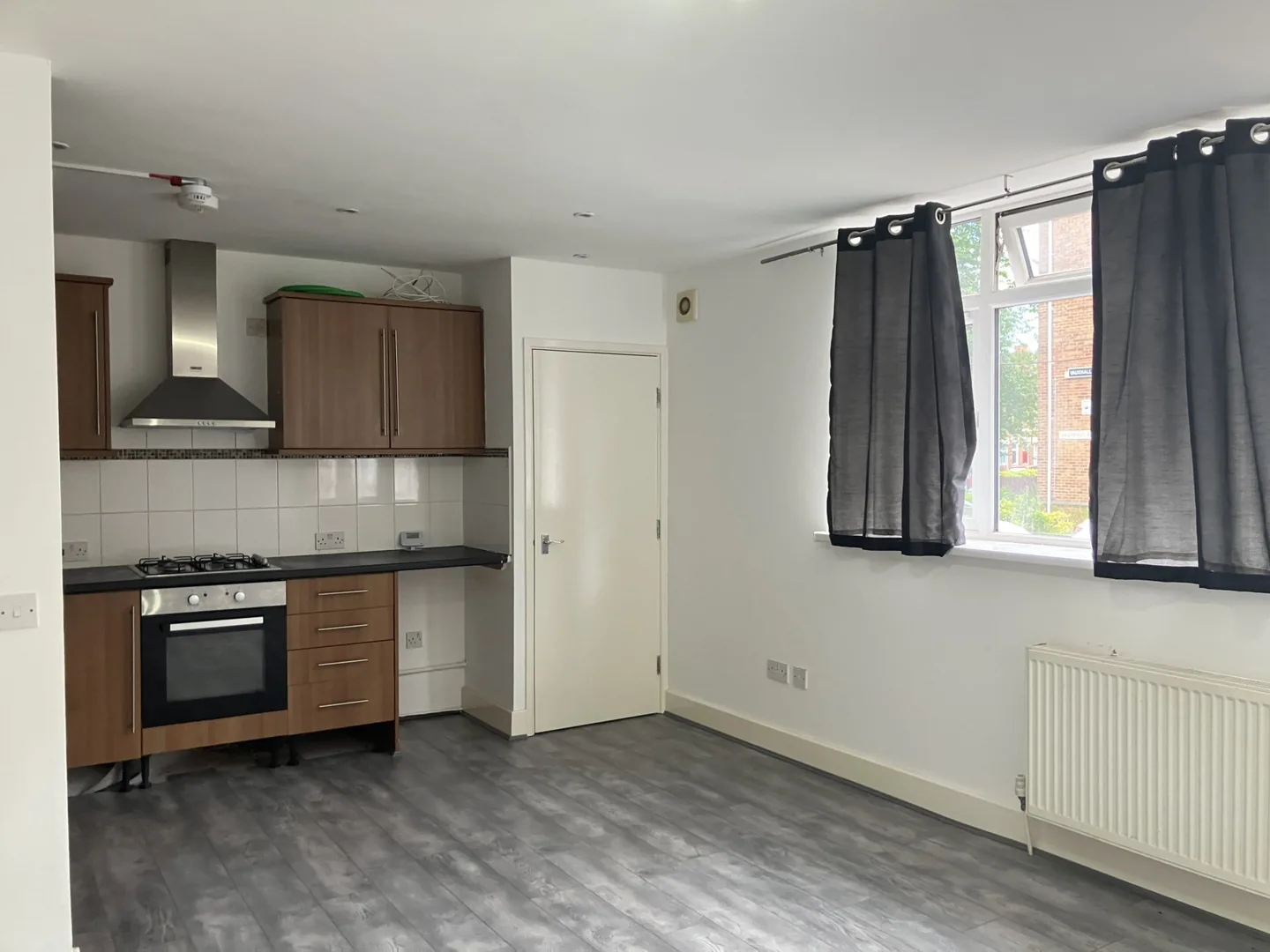 2 Bedroom Flat, Lower Vauxhall Street — photo 9