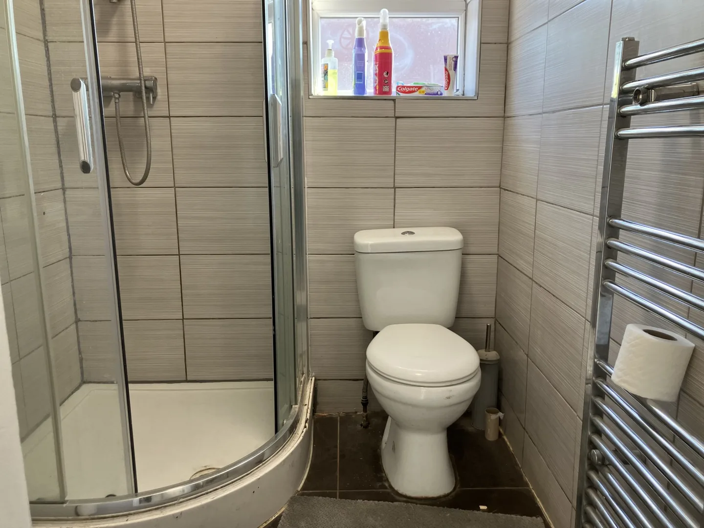 2 Bedroom Flat, 76 Hilton Street — photo 4