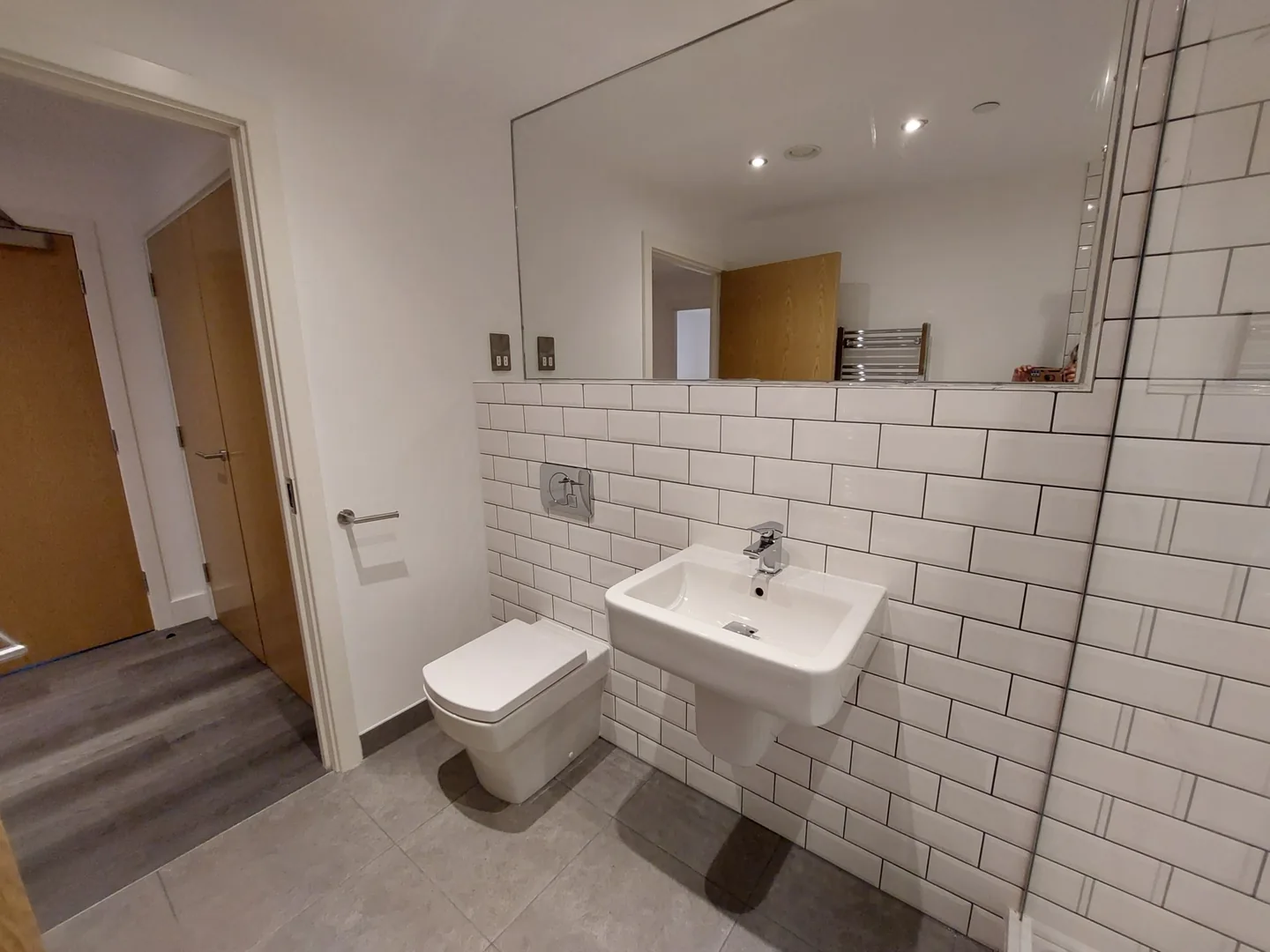 1 Bedroom Apartment, 50 Severn Street — photo 6