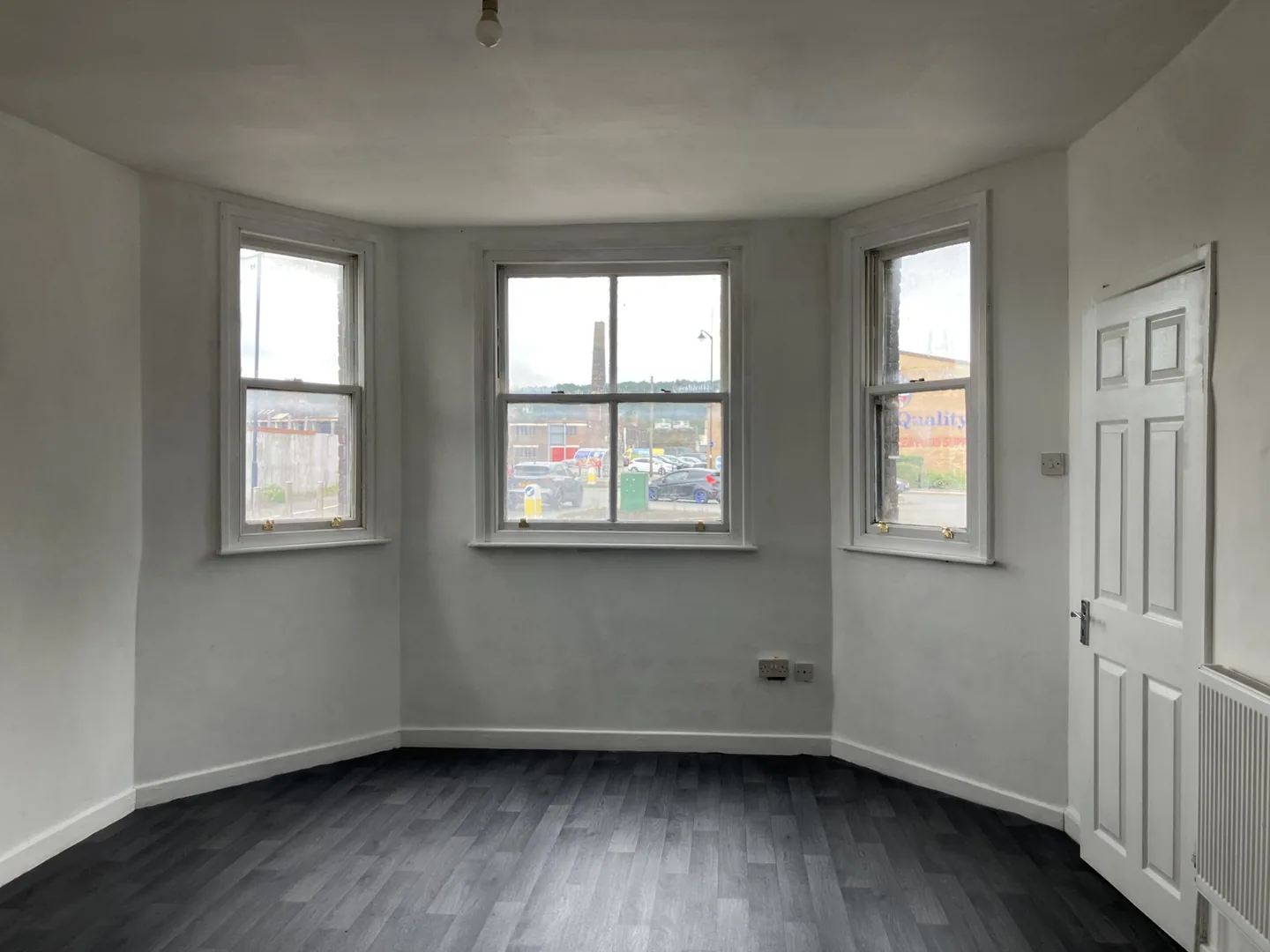 1 Bedroom Studio, 256-258 Newcastle Street