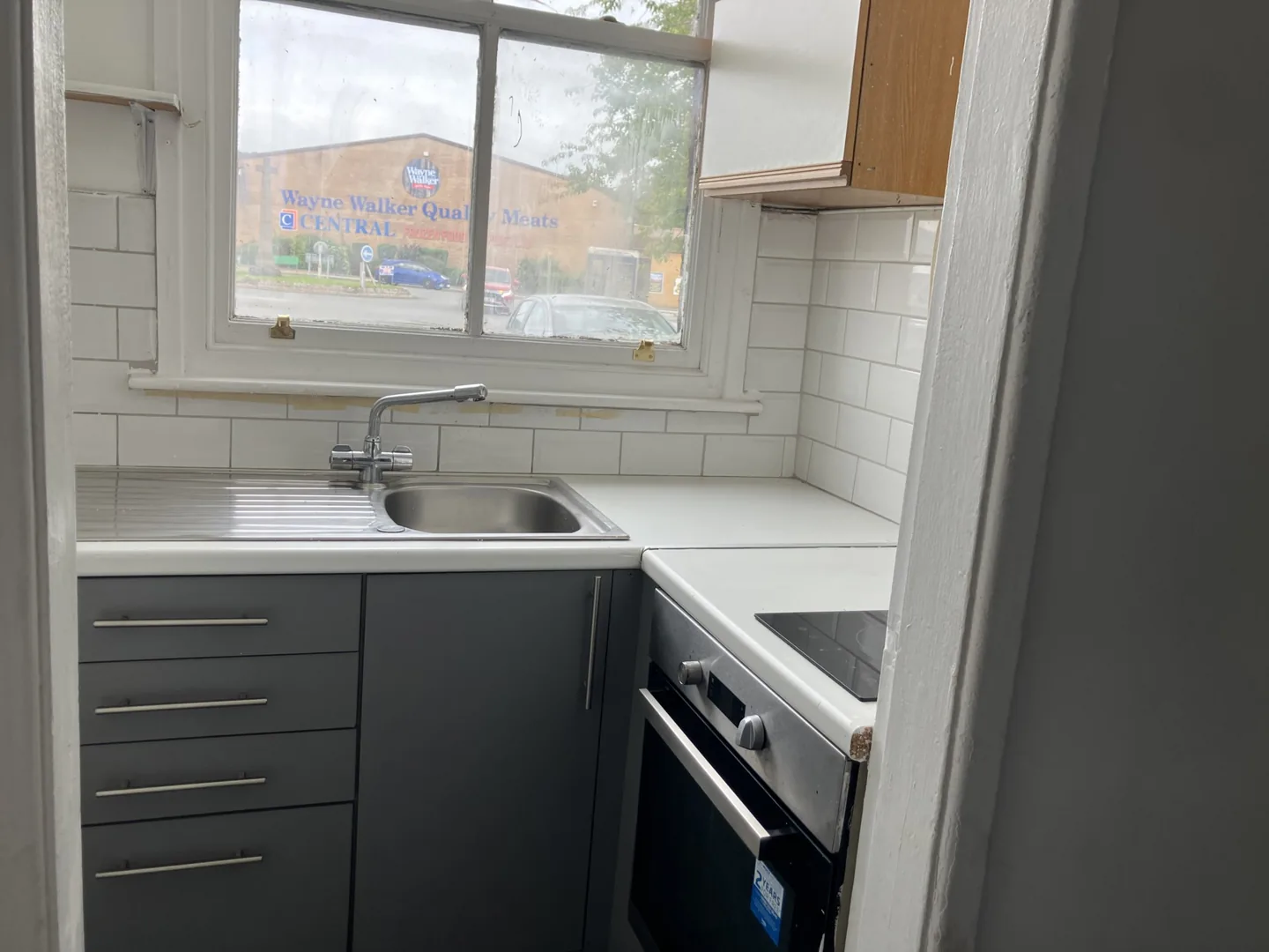 1 Bedroom Studio, 256-258 Newcastle Street — photo 4