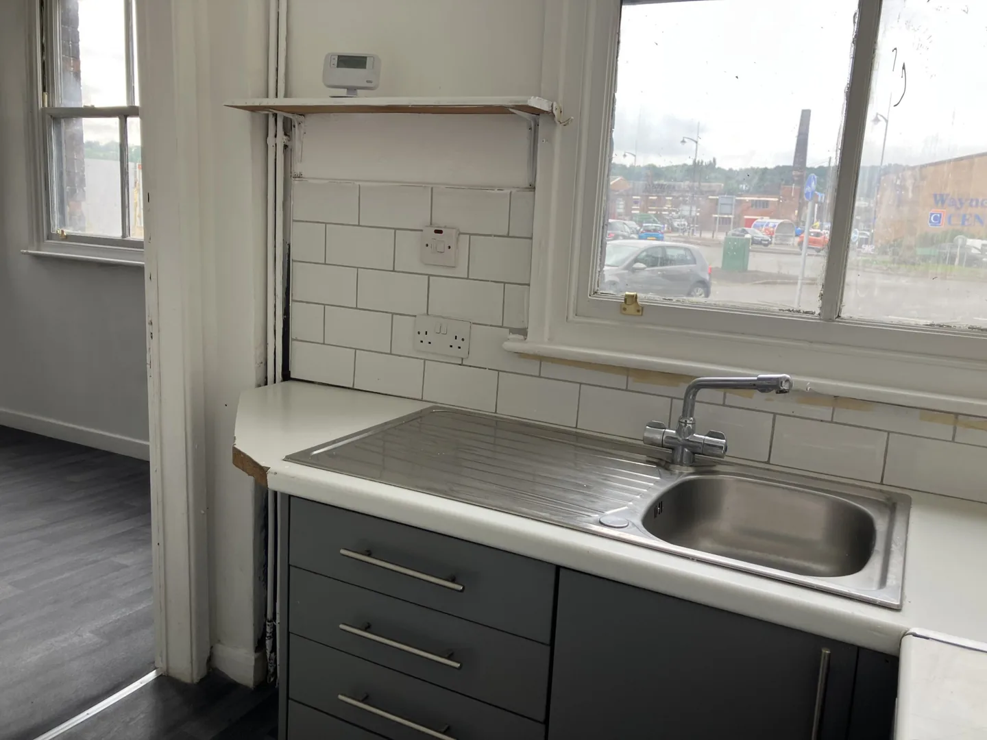 1 Bedroom Studio, 256-258 Newcastle Street — photo 5